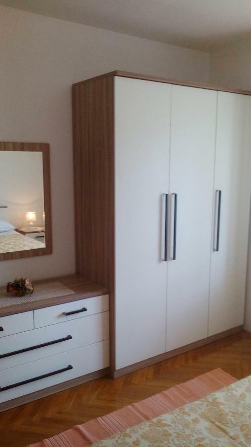 Apartment Groundfloor Jelsa  Εξωτερικό φωτογραφία